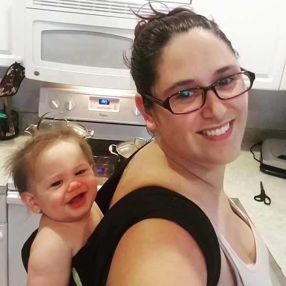 Meet your Posher, Cassandra - Picture 4 of 6